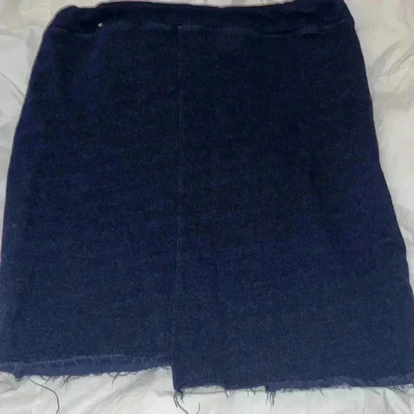 SUNDRY navy skirt size large - Picture 3 of 5